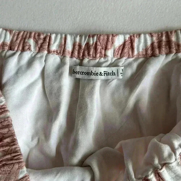 Abercrombie and ditch - Picture 3 of 3